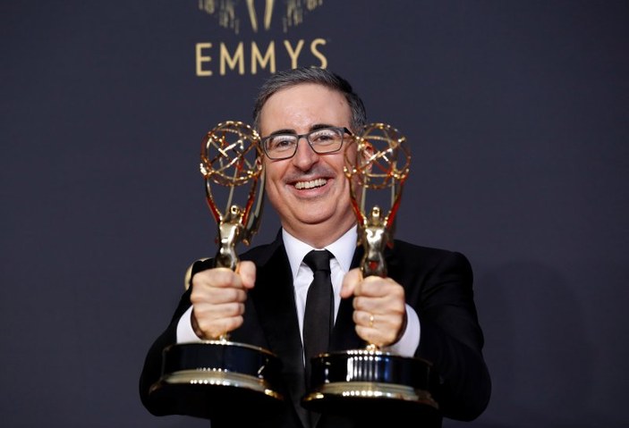 73. Emmy Ödülleri'ni kazanan yıldızlar