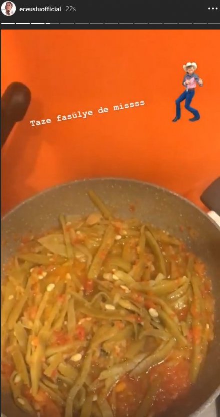 Ece Uslu marifetlerini sergiledi