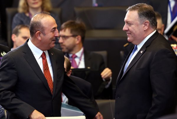 a NATO Dışişleri Bakanları Rusya gündemiyle toplandı