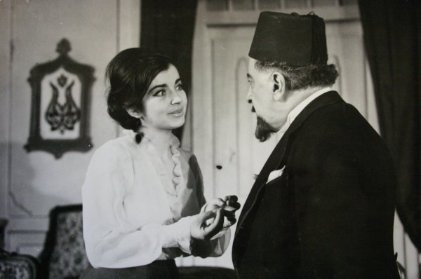 Tiyatro oyuncusu Candan Sabuncu hayatını kaybetti