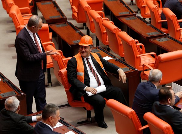 a Meclis'te CHP eylemi