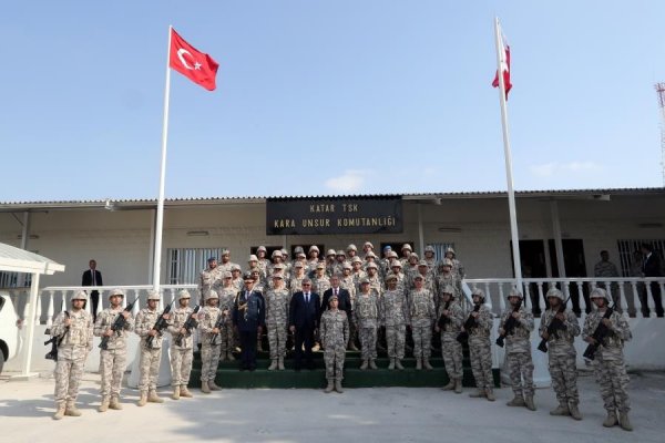 i Bakan Akar: Yerin dibine de saklansalar gömülecekler