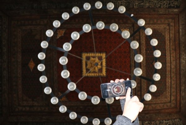 a Diyarbakır'ın figürleri modaya ilham oldu