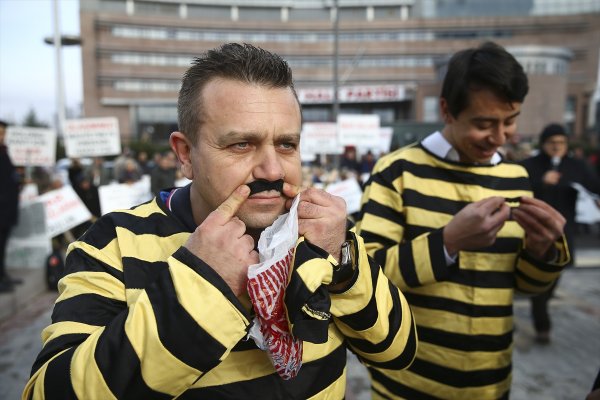 a CHP Genel Merkezi önünde eylem