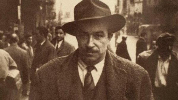 Ünlü yazarların takma isimleri Ünlü yazarların takma isimleri