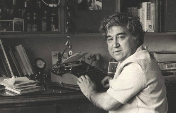 Ünlü yazarların takma isimleri Ünlü yazarların takma isimleri