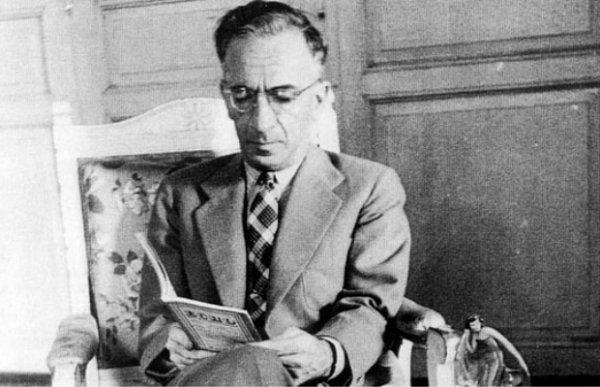 Ünlü yazarların takma isimleri Ünlü yazarların takma isimleri