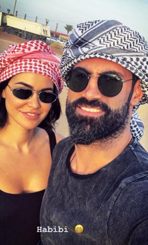 Volkan Demirel ailesiyle tatilde