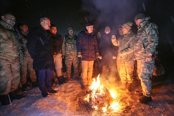 Cumhurbaşkanı Erdoğan 'kahramanların' yeni yılını kutladı