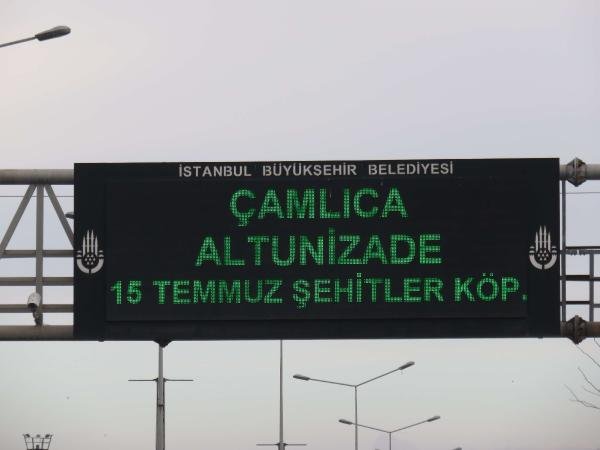 Yeni yılın ilk gününde yollar boş kaldı