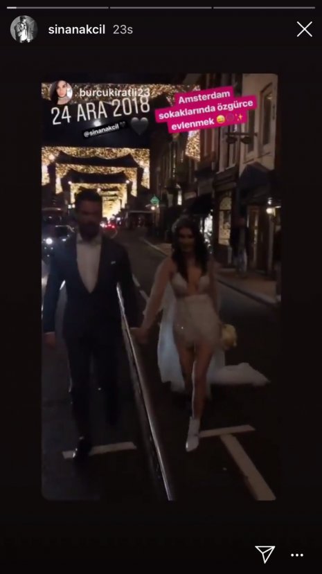 Sinan Akçıl mutluluğunun her anını fotoğraflıyor