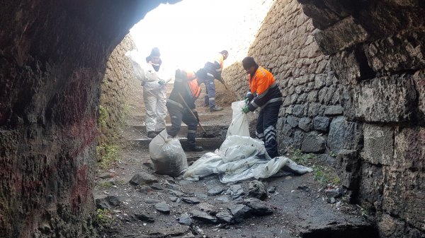 i Tarihi Garipçe Kalesi temizlendi