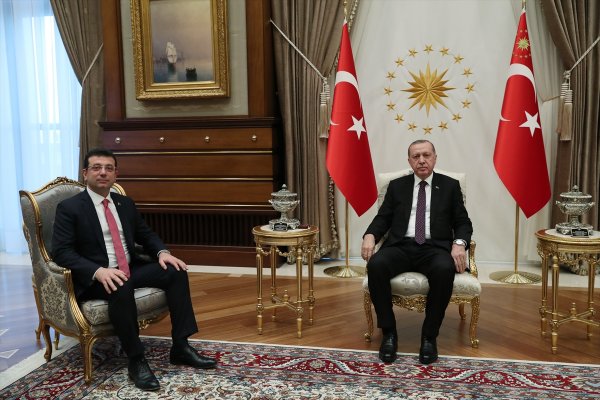 a Cumhurbaşkanı Erdoğan ve İmamoğlu Beştepe'de