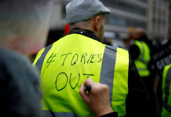 Londra'da Sarı Yelekli gösterileri