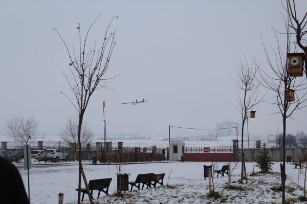 Liseli öğrencilerden başarılı İHA testi