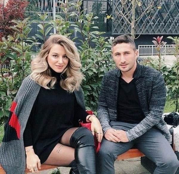 Sabri Sarıoğlu dükkanı kapattı