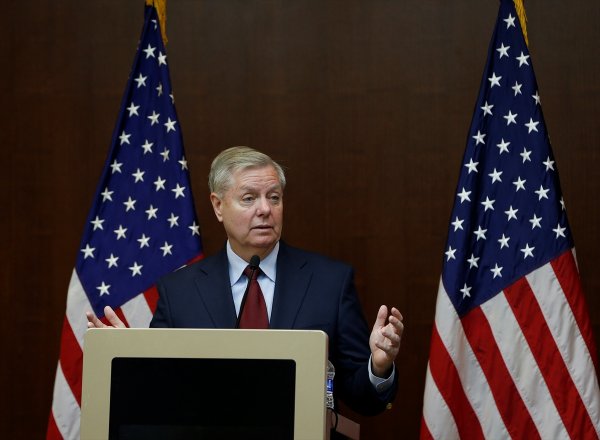 Amerikalı senatör: YPG-PKK bağlantısı var