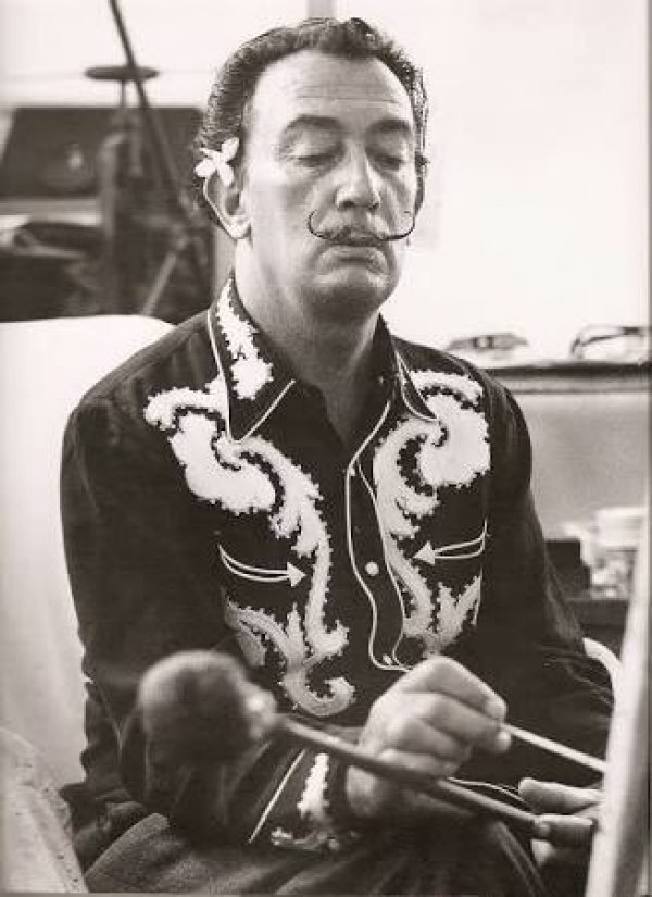 Salvador Dali ölümünün 30. yılında anılıyor - Salvador Dali kimdir 