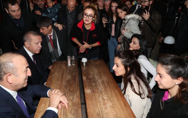 a Cumhurbaşkanı Erdoğan'a yoğun ilgi