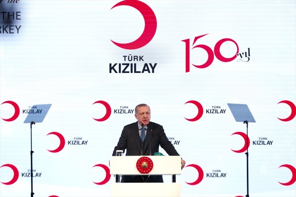 Erdoğan: Suriyelileri güvenli bölgelere göndereceğiz