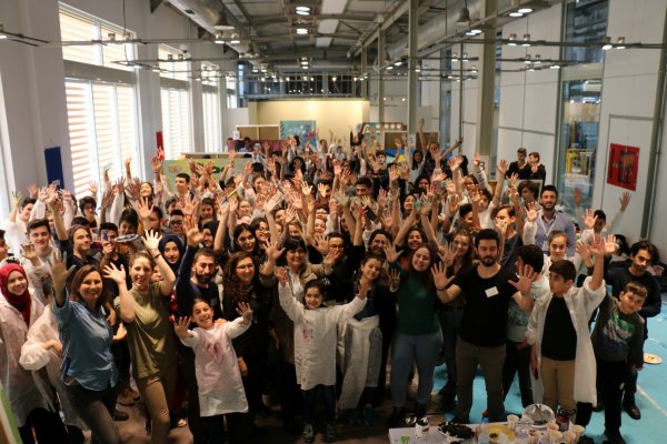 a SEKA Kağıt Müzesi'ne ziyaretçi ilgisi