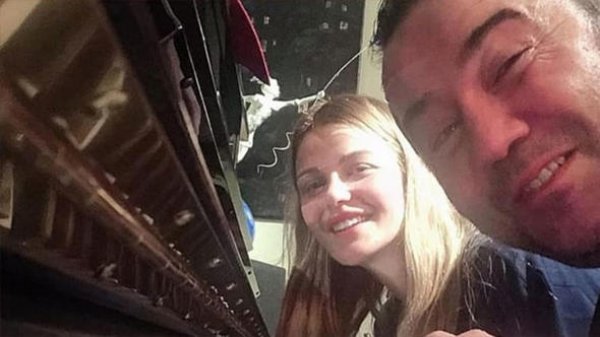 Ata Demirer'in yeni aşkı Aslı Turanlı