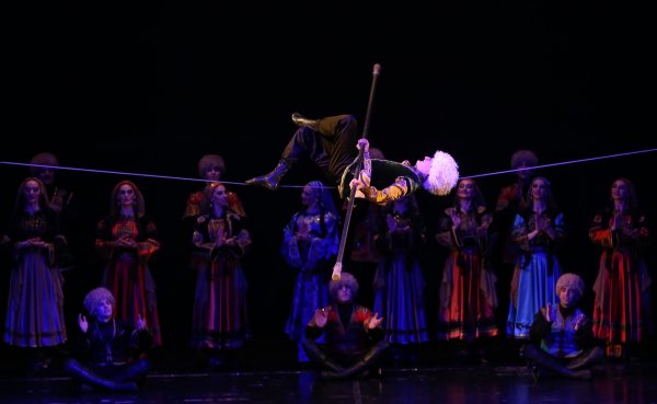 a Lezginka Bursalıları coşturdu