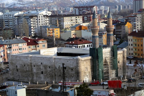 a Sivas'taki Mavi Medrese açılışa hazır