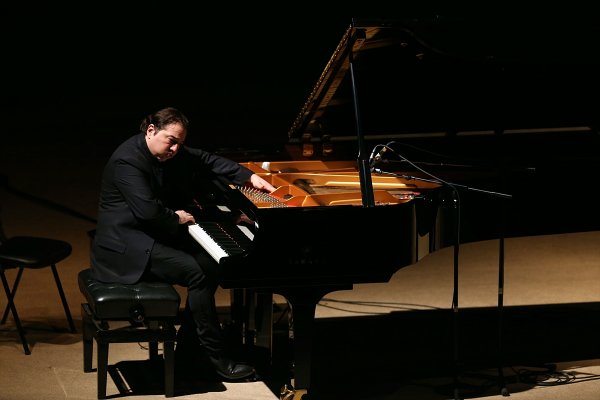 a Fazıl Say Trabzon'da konser verdi