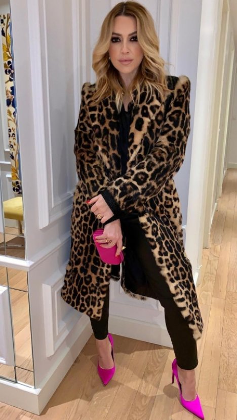 Hadise'nin kürkü kızdırdı