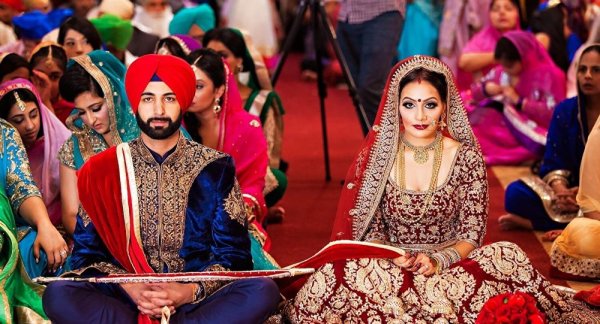 Hint düğününde Modi'ye 'oy' çağrısı