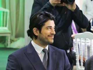 Burak Özçivit parayı seçmedi