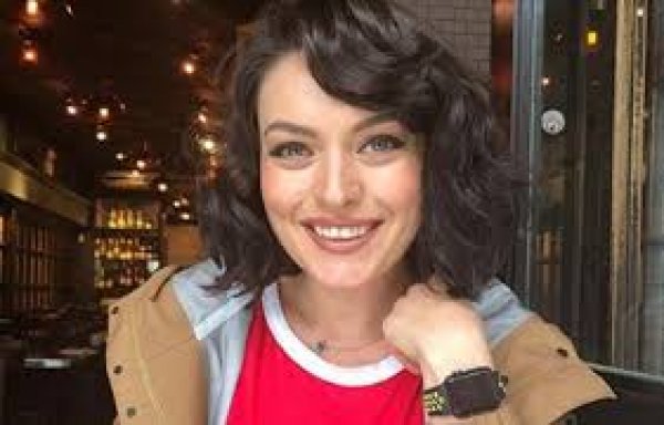 Ezgi Mola: Bu benim ilk haberim