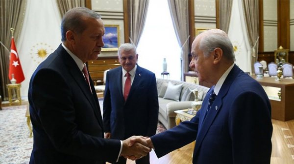 Bahçeli: İstanbul'da yıldırım gibi çakar