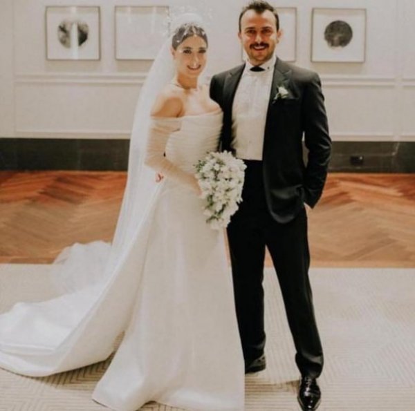 Hazal Kaya'nın hamile olduğu iddia edildi