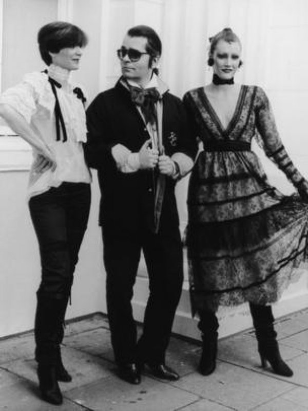 Karl Lagerfeld öldü. Karl Lagerfeld kimdir Karl Lagerfeld öldü. Karl Lagerfeld kimdir