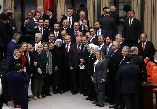 Meclis'te kazanan Cumhur İttifakı