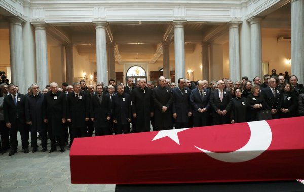 a Cumhurbaşkanı Erdoğan, Kemal Karpat'ın cenaze töreninde