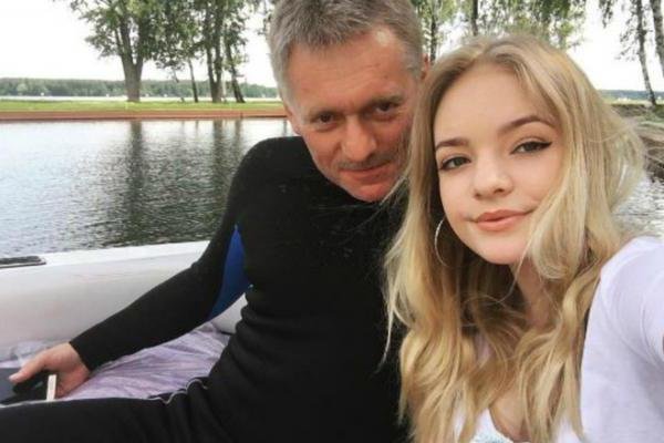 Peskov'un kızına ajan muamelesi