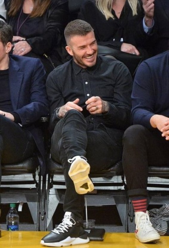 David Beckham, gözünü amigo kızlardan alamadı