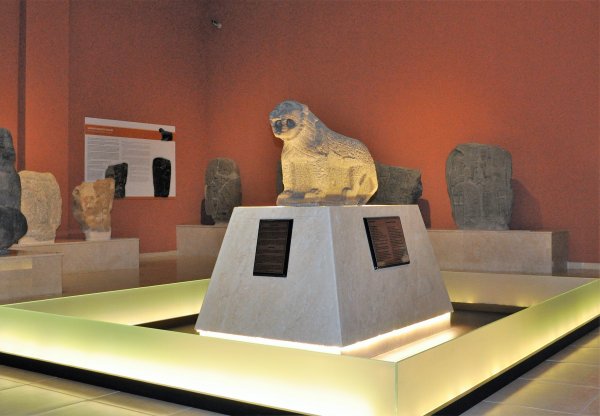 i Maraş Aslanı Kahramanmaraş'ın önemli sembolü