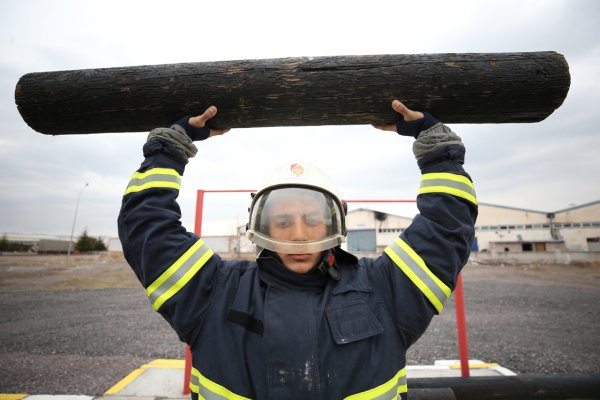 a Olimpiyat hedefine itfaiye parkurunda hazırlanıyor