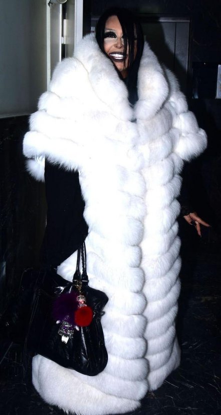 Bülent Ersoy zatürre oldu