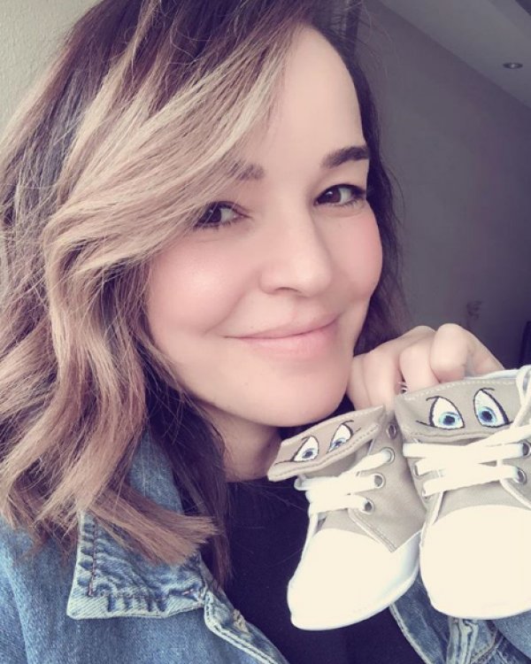 Bengü kızının adını açıkladı