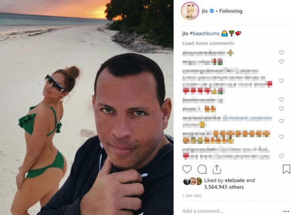 Jennifer Lopez nişanlandı