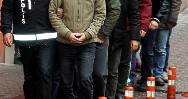 İstanbul'da ByLock operasyonu: 102 gözaltı kararı