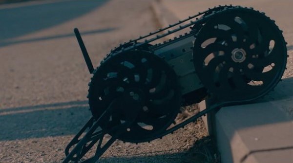 Mini askerler sahaya çıktı