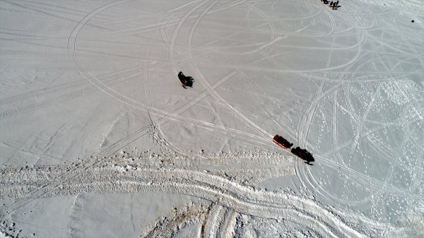 Van’da 70 personelle nefes kesen çığ tatbikatı
