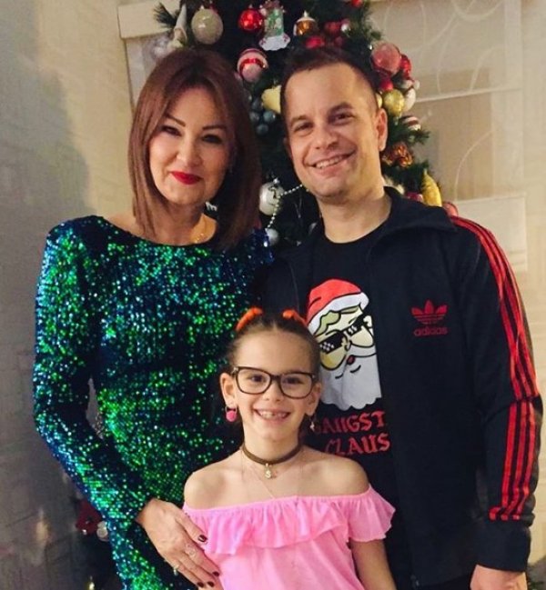 Pınar Altuğ, takipçinin yorumuna sinirlendi