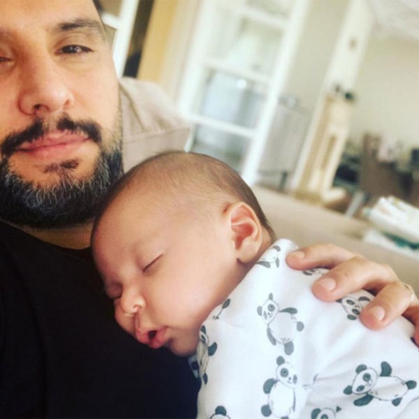 Alişan: Dünya duruyor böyle